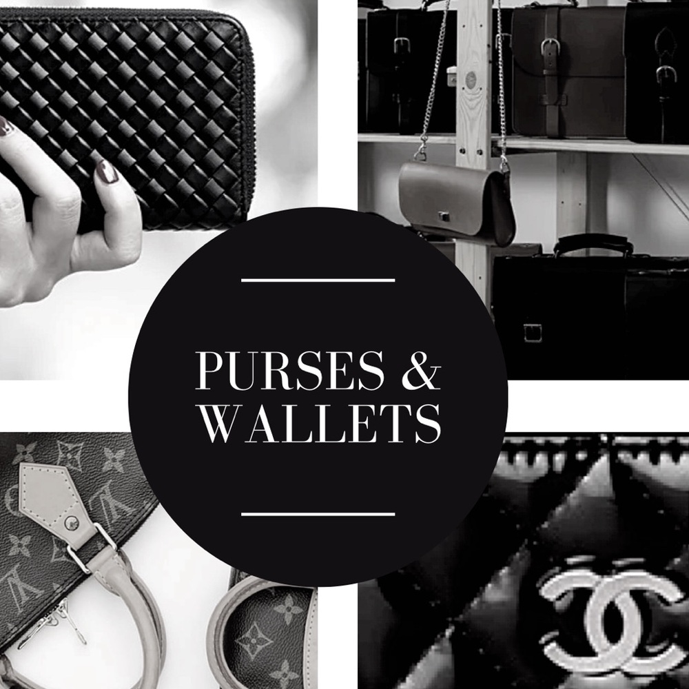 Purses and Wallets Closet Divider